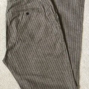 Perry Ellis Brown pin strip dress pants
